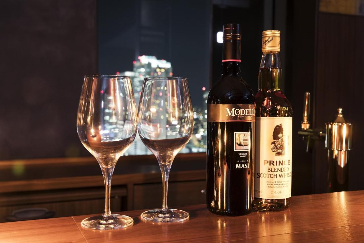 Nagoya Prince Hotel Sky Tower Zimmer foto Wine glasses